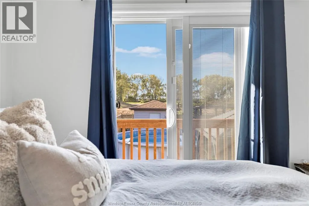 458 DESJARDINS CRESCENT