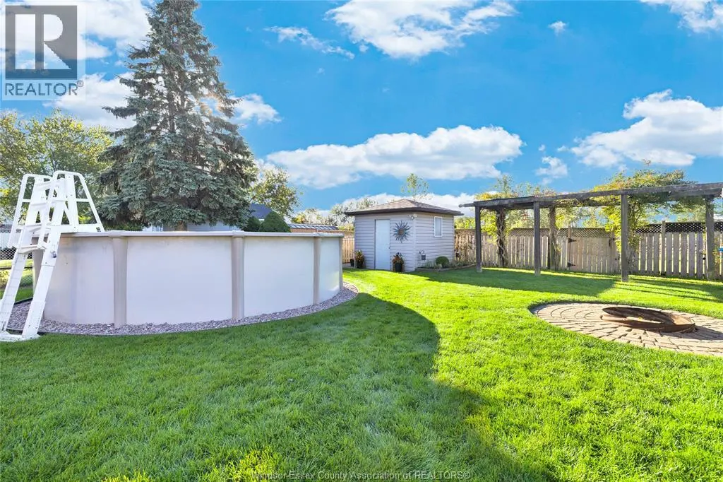 458 DESJARDINS CRESCENT
