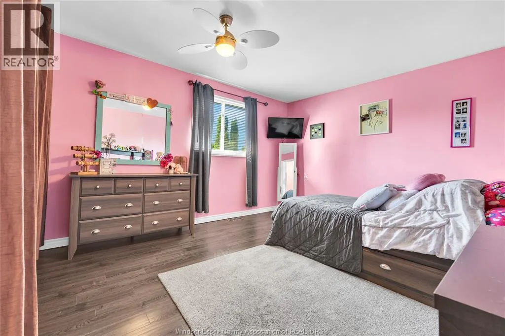 458 DESJARDINS CRESCENT
