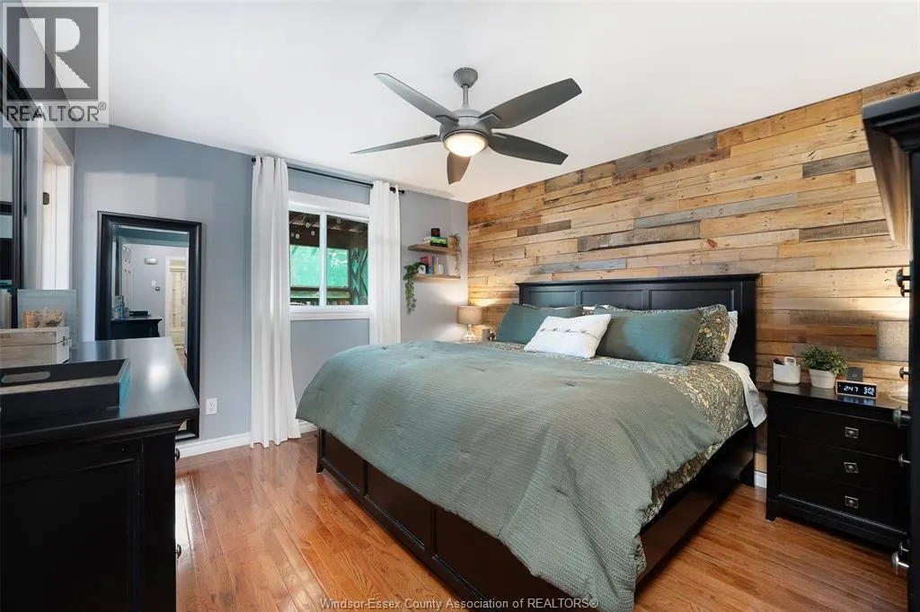 1131 KING LOUIS