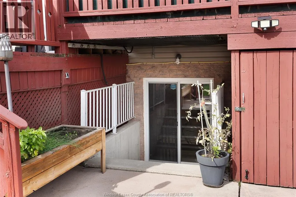 1131 KING LOUIS