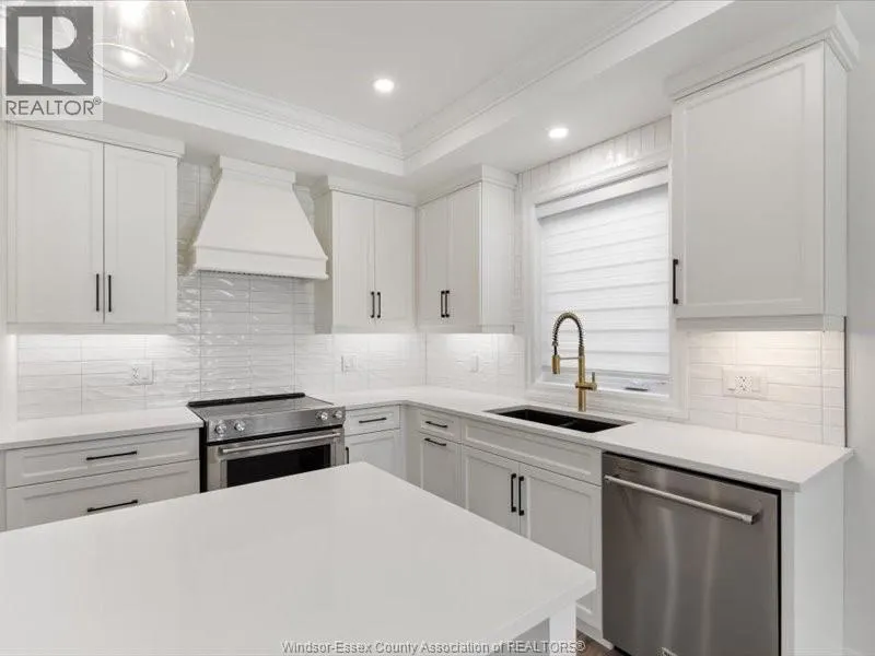 215 D LESPERANCE ROAD Unit# 201