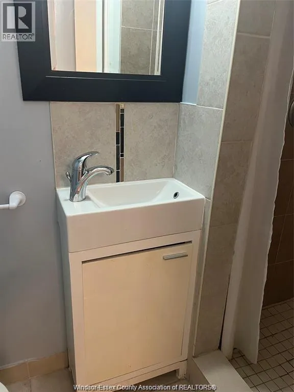 60 MAIN West Unit# 1