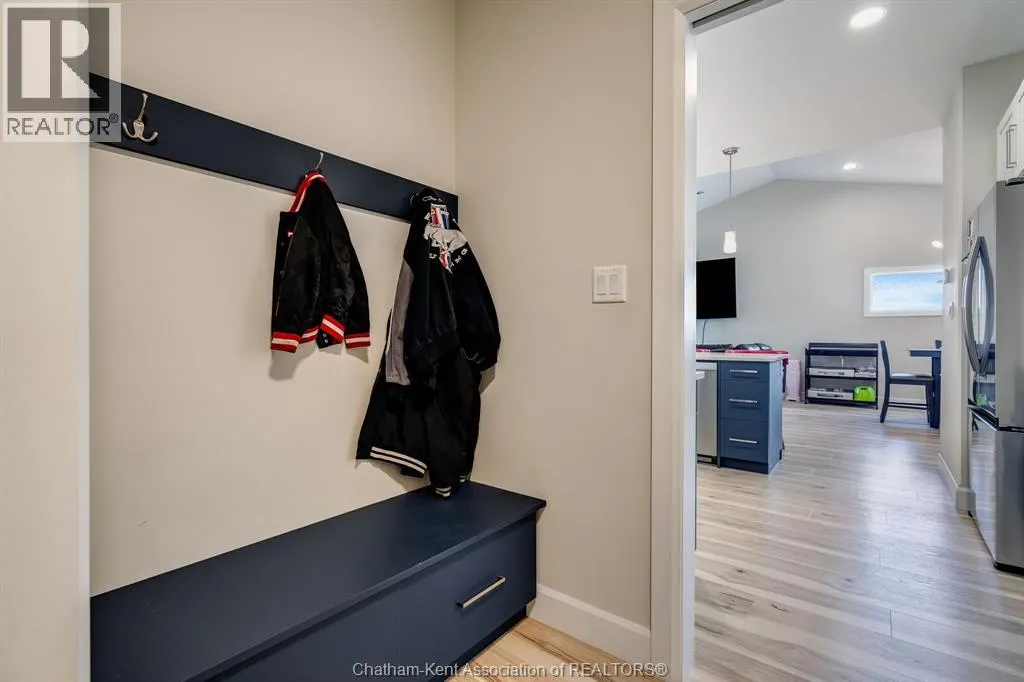 304 Horizon LANE