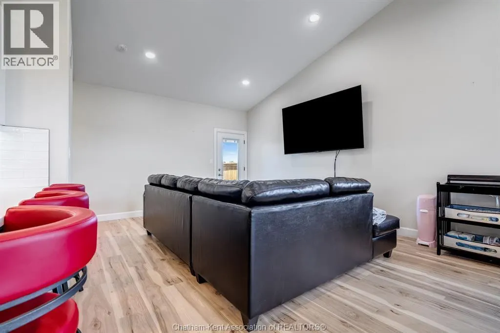 304 Horizon LANE