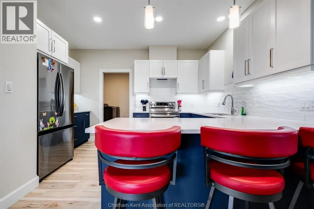 304 Horizon LANE