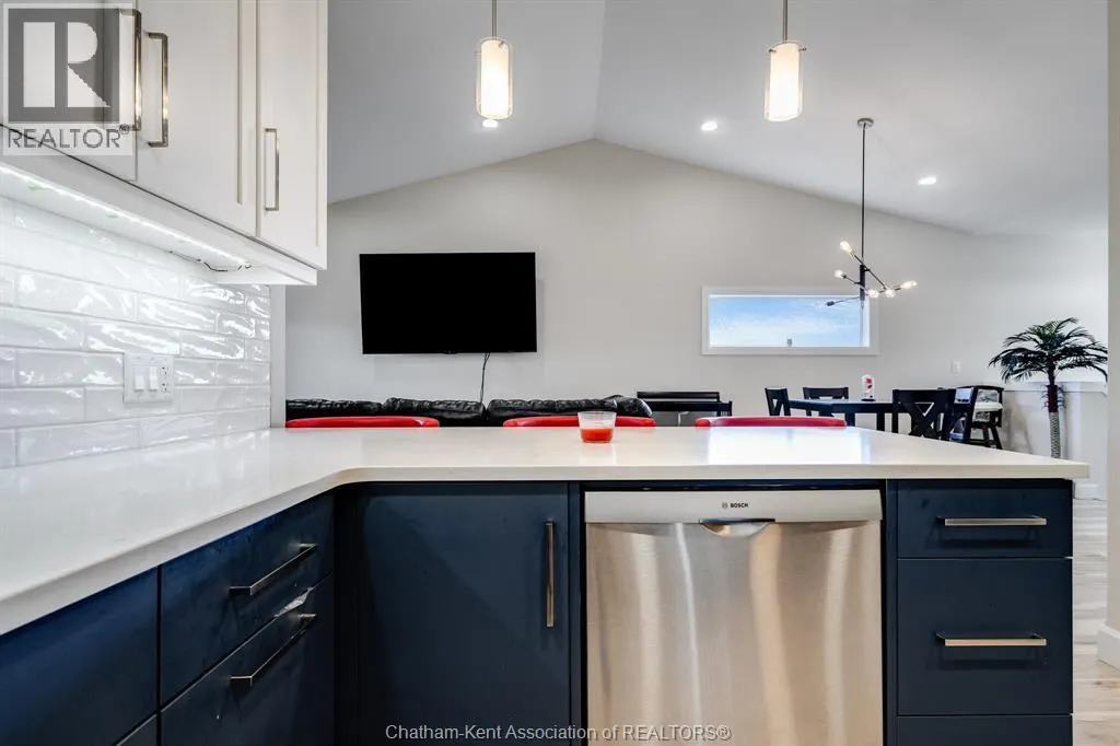 304 Horizon LANE