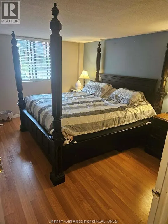 925 Grand AVENUE West Unit# 108