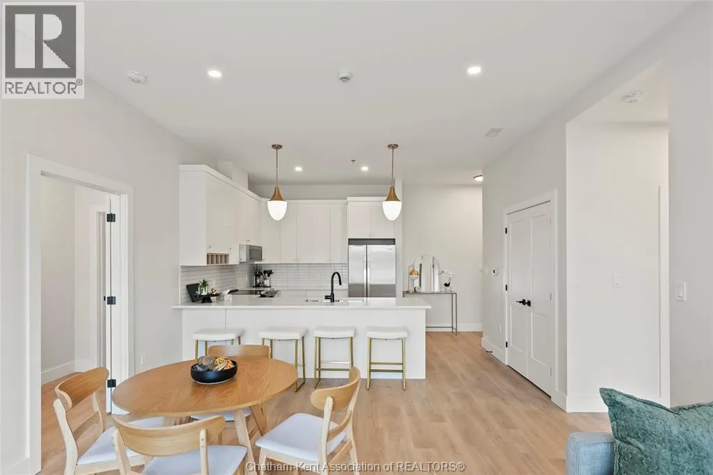 364 Grand AVENUE East Unit# 512