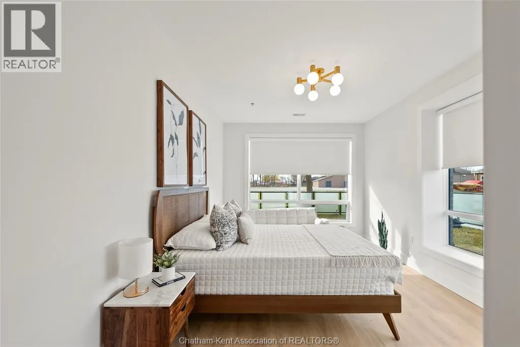364 Grand AVENUE East Unit# 512
