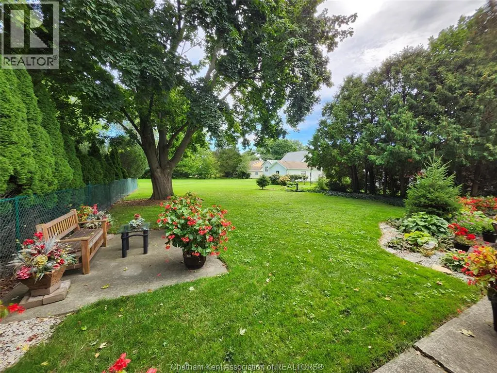 28 Jackson DRIVE