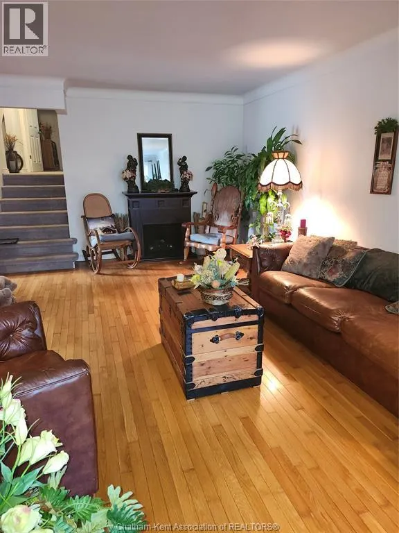 28 Jackson DRIVE