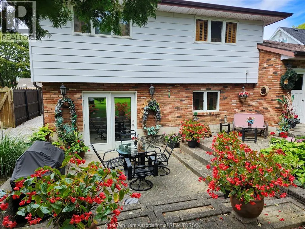28 Jackson DRIVE