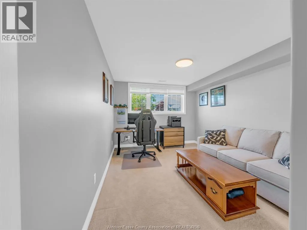 1541 Heatherglen DRIVE