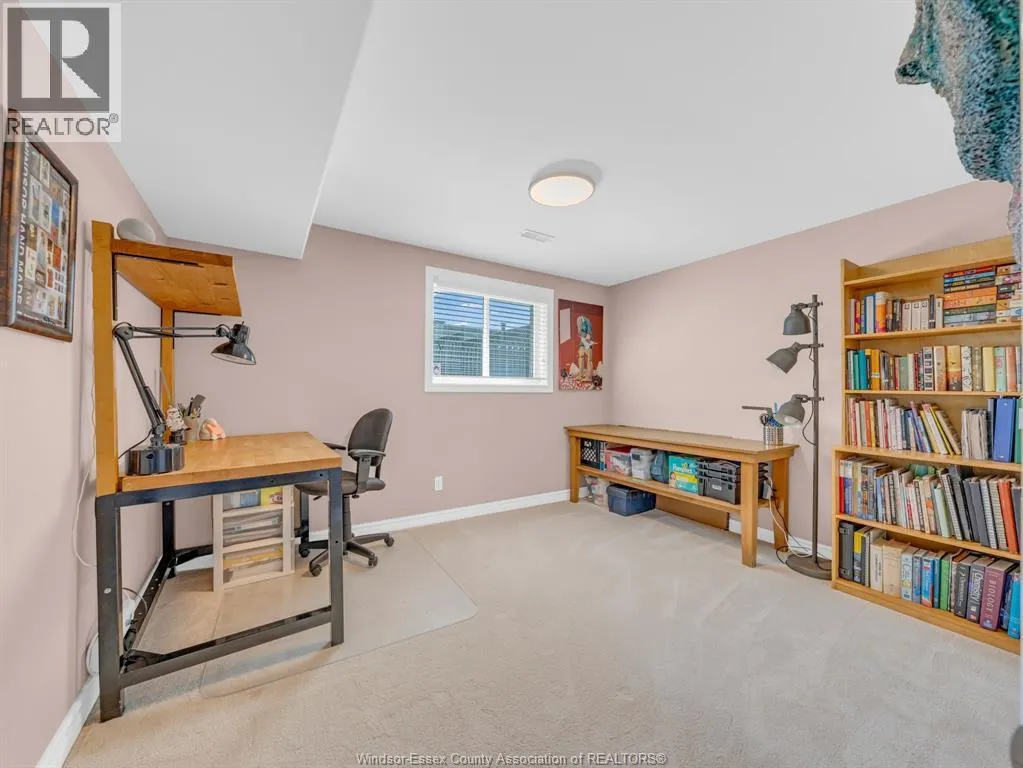 1541 Heatherglen DRIVE
