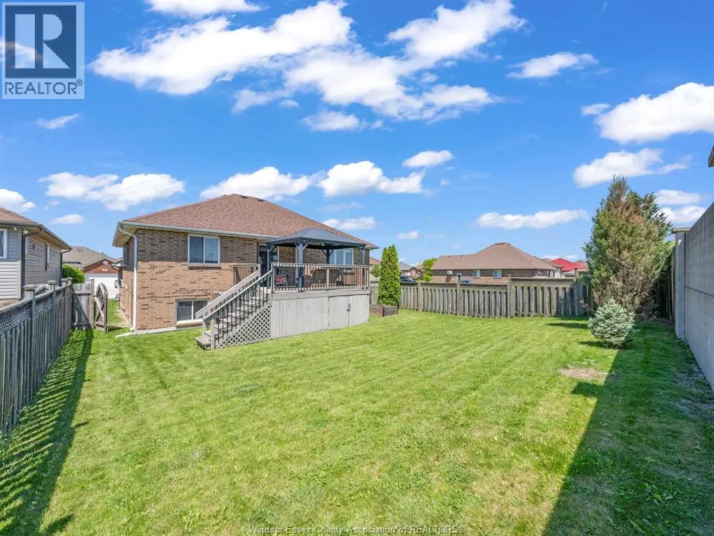 1541 Heatherglen DRIVE