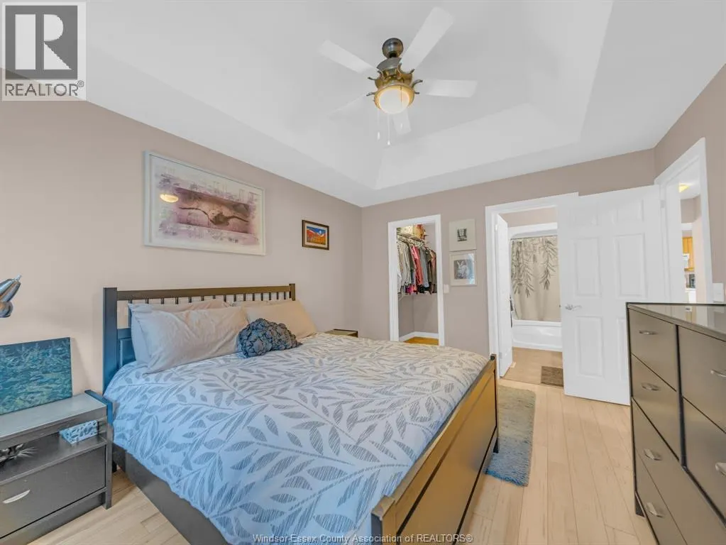 1541 Heatherglen DRIVE