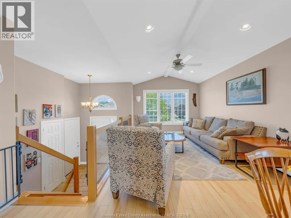 1541 Heatherglen DRIVE