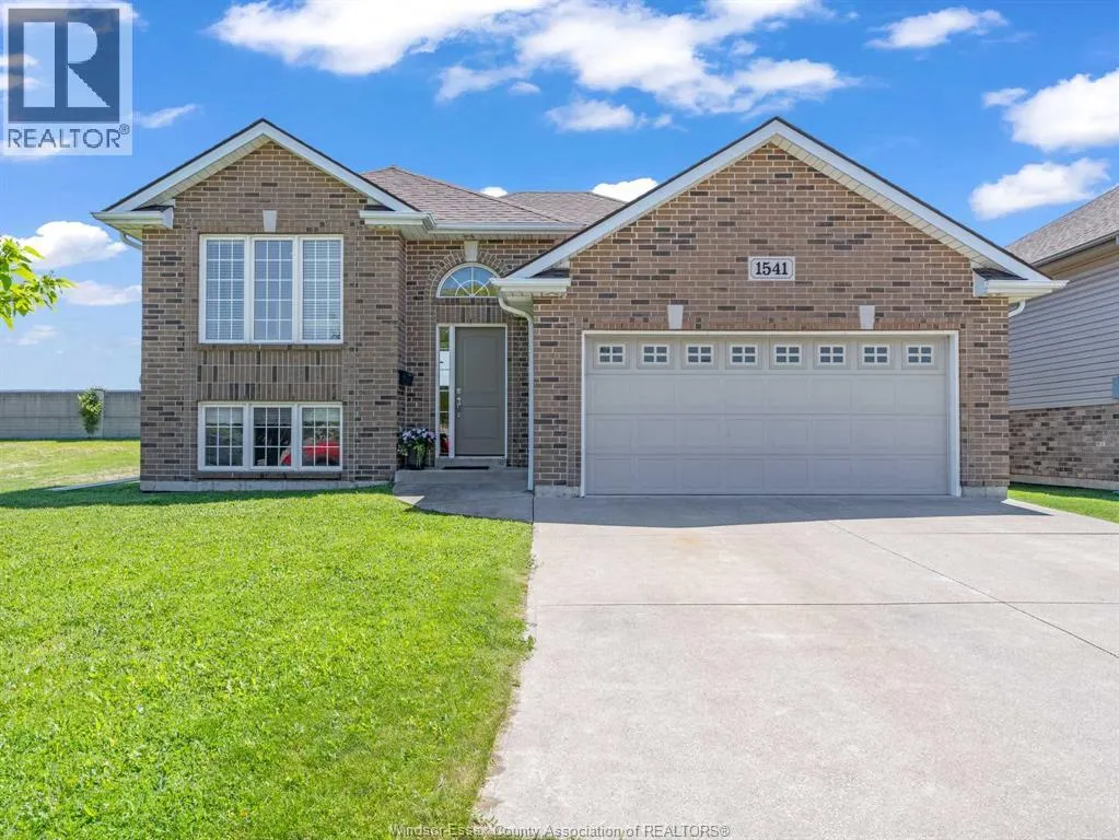 1541 Heatherglen DRIVE
