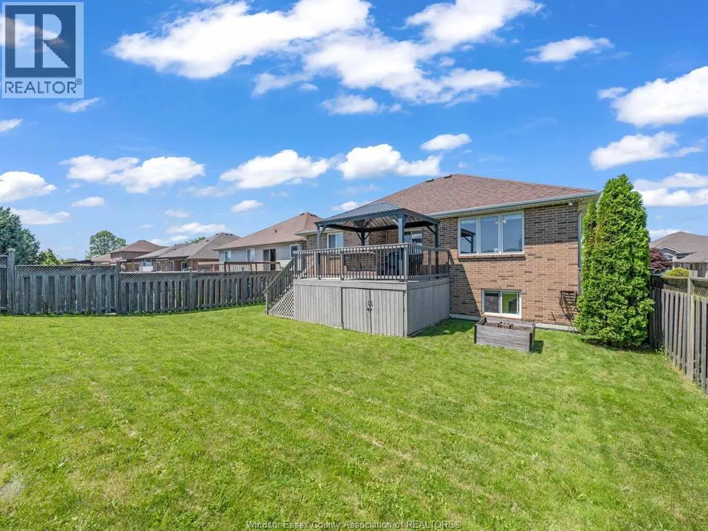1541 Heatherglen DRIVE