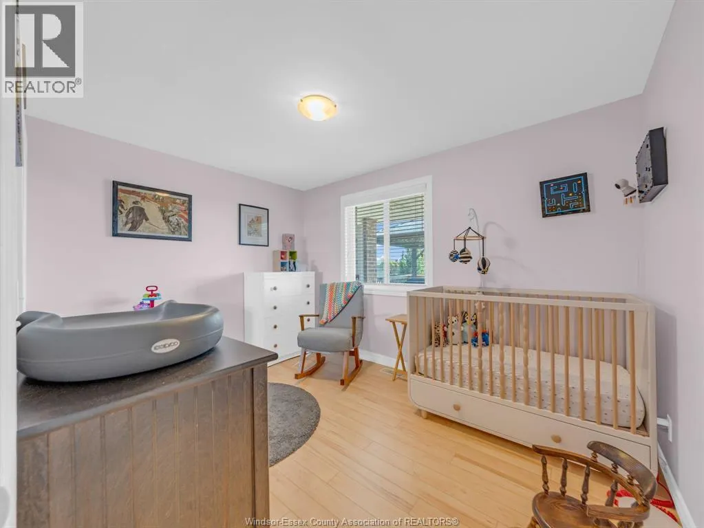 1541 Heatherglen DRIVE