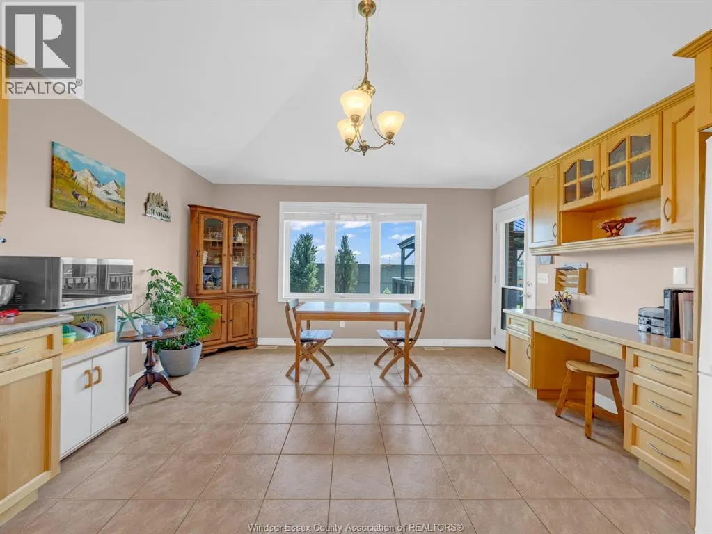 1541 Heatherglen DRIVE