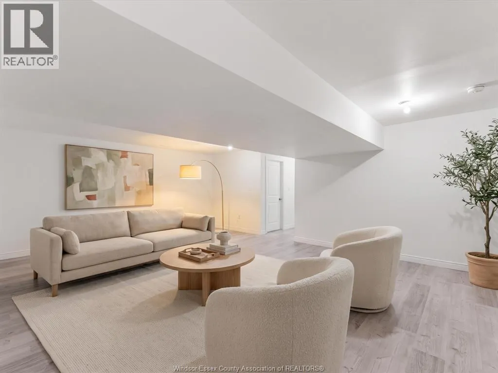 410 CASERTA CRESCENT