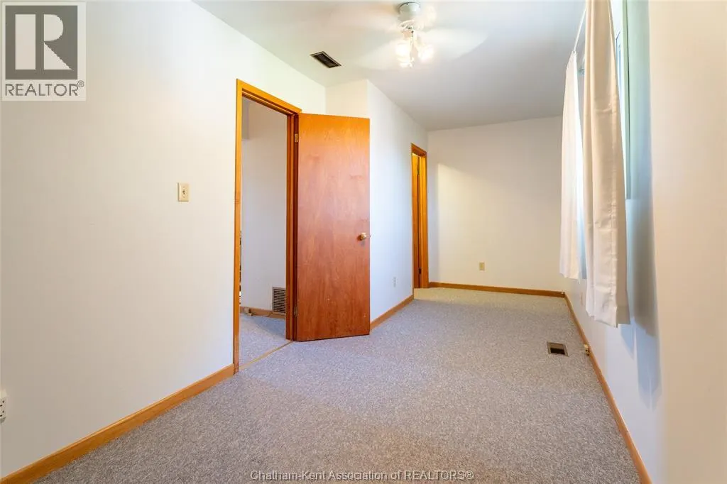 16 ARTHUR DRIVE