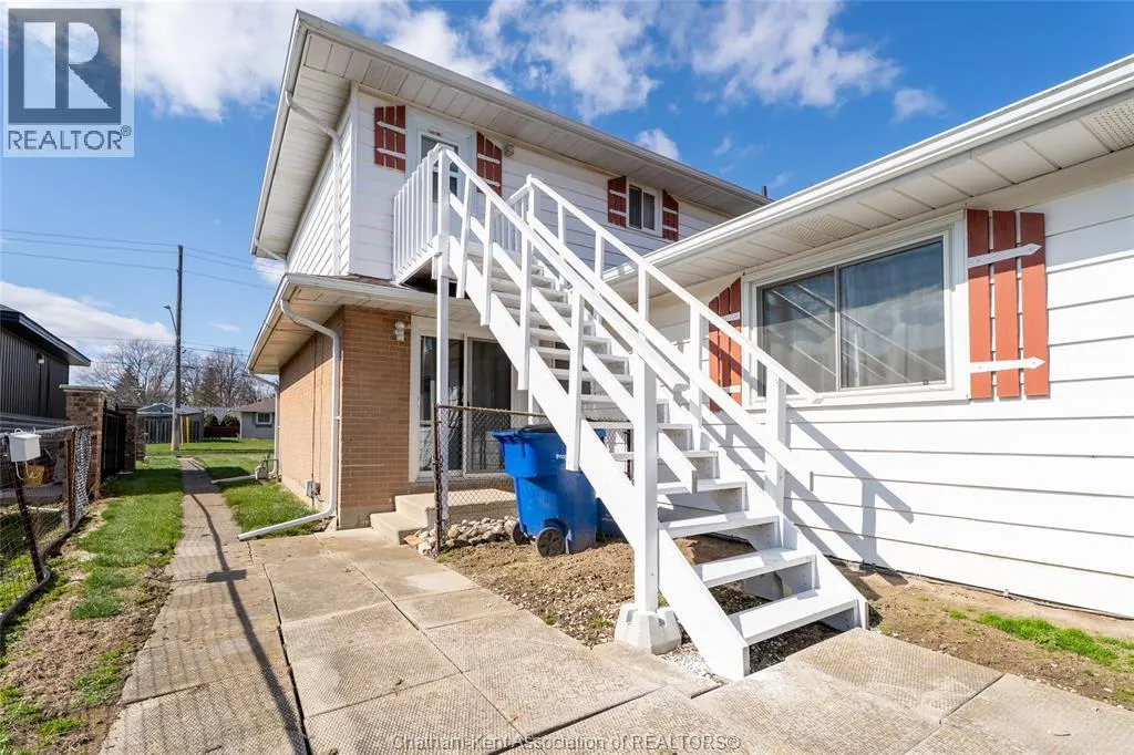 16 ARTHUR DRIVE