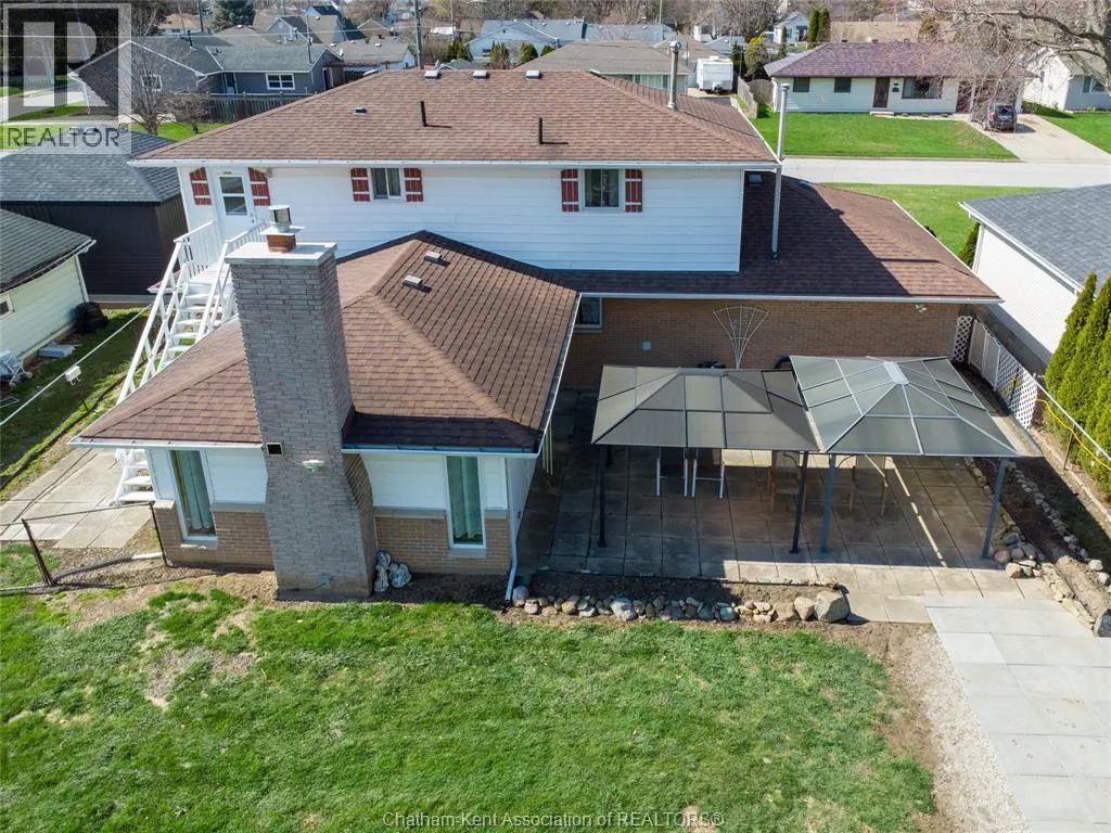 16 ARTHUR DRIVE