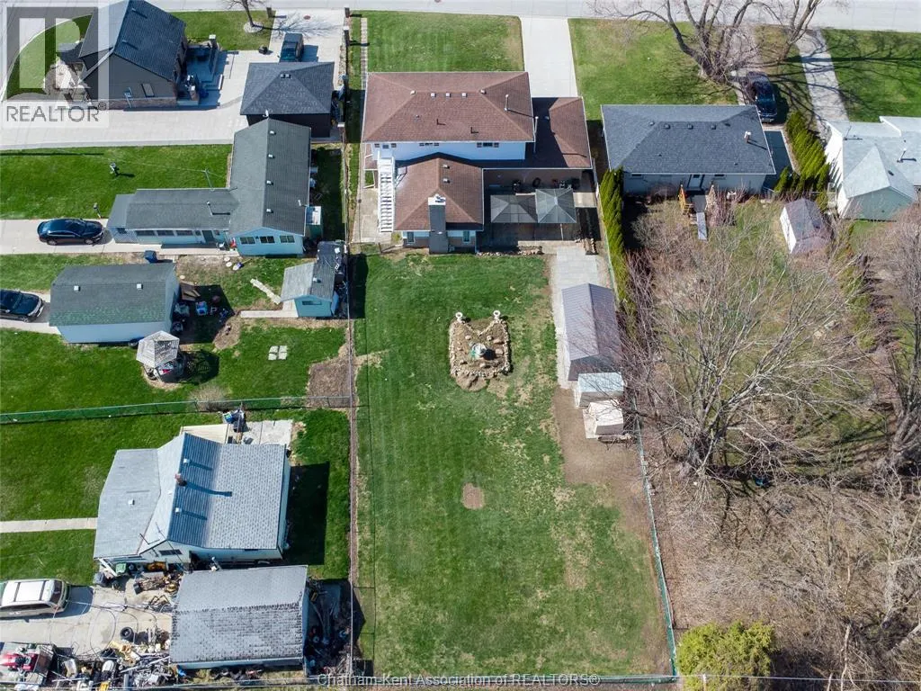 16 ARTHUR DRIVE