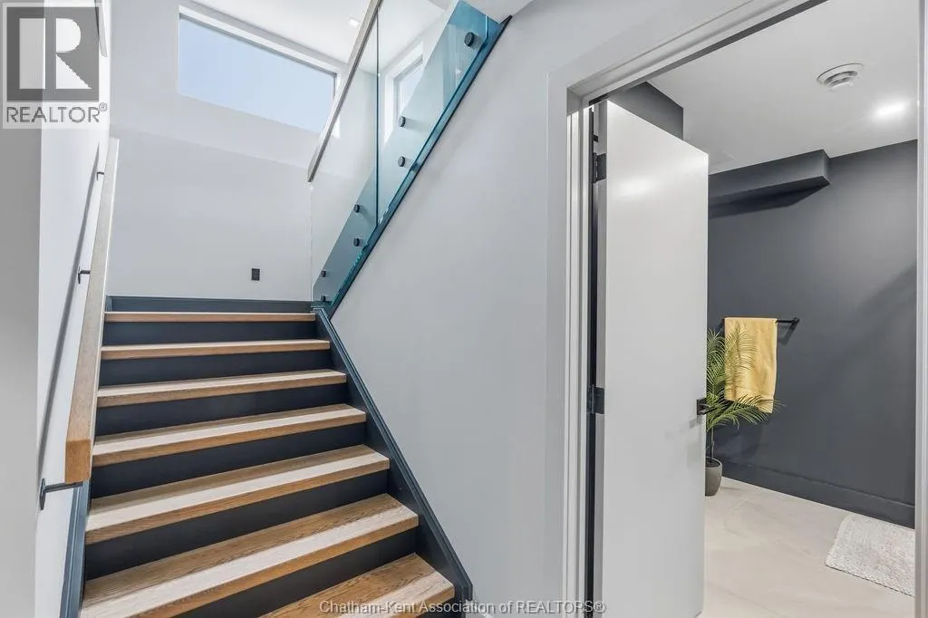 54 Dundee DRIVE West