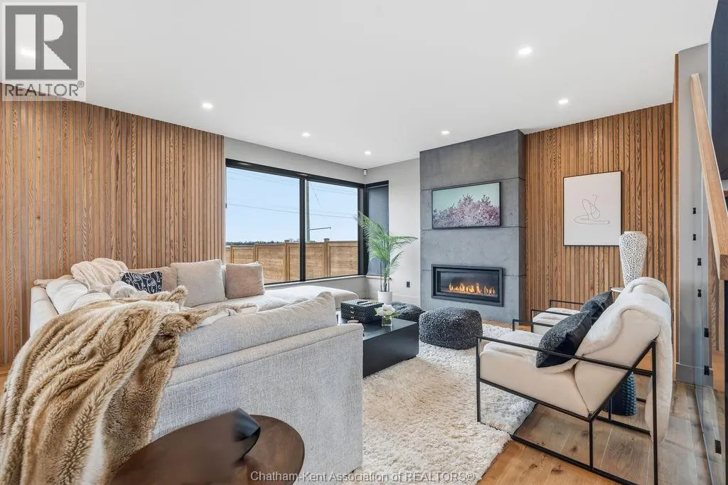 54 Dundee DRIVE West