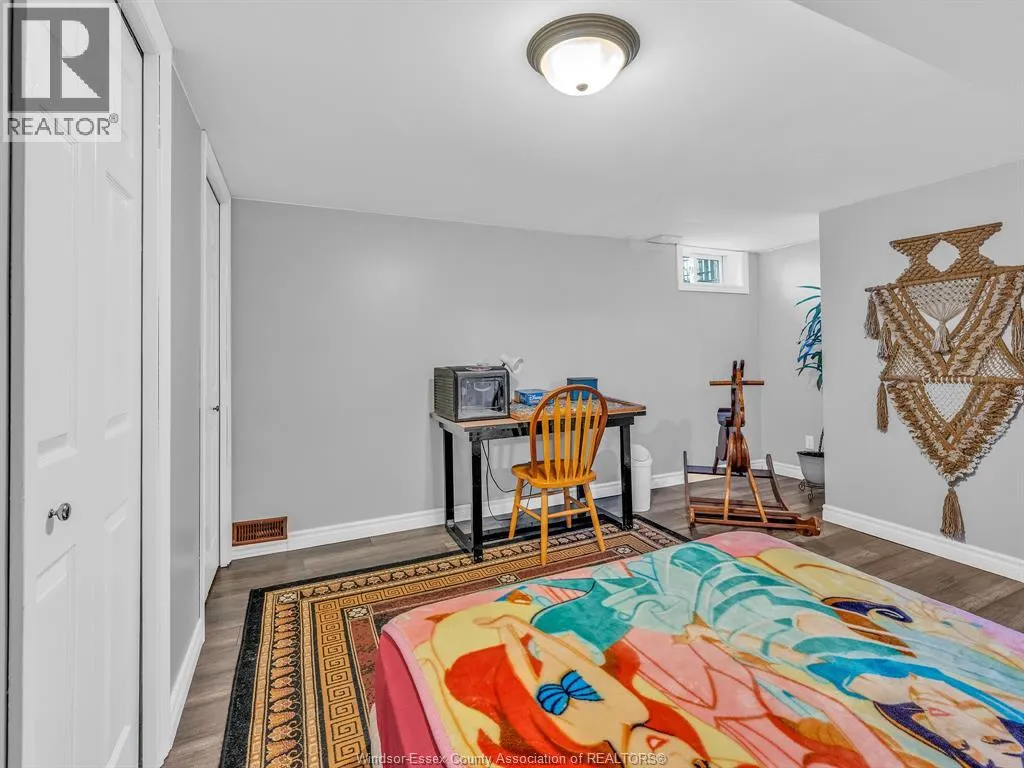 503 REGENT