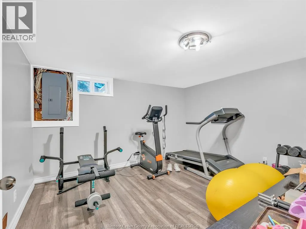 503 REGENT