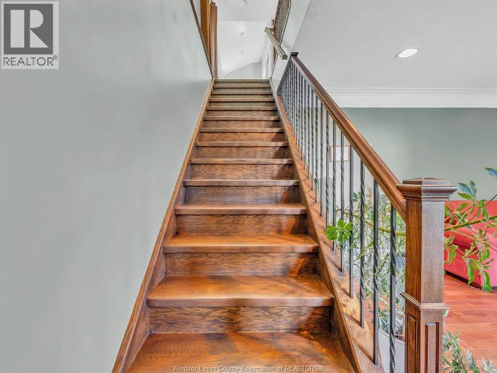 503 REGENT