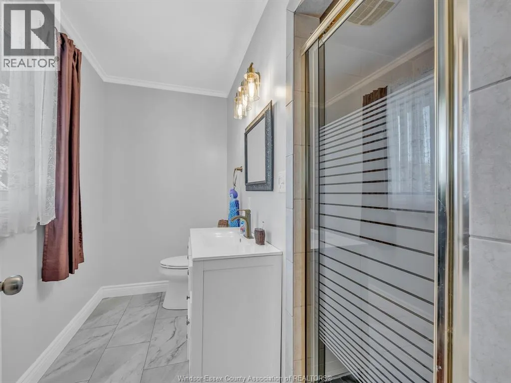 503 REGENT