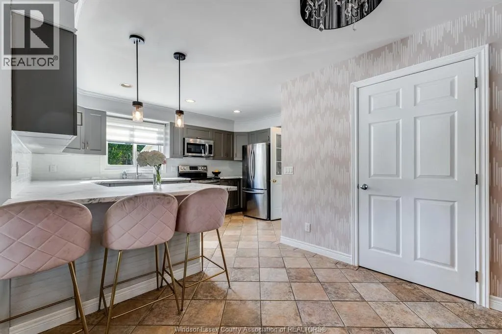 3 Fischer CRESCENT