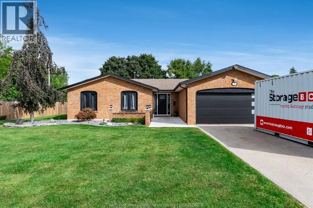 3 Fischer CRESCENT