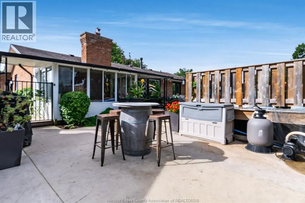 3 Fischer CRESCENT