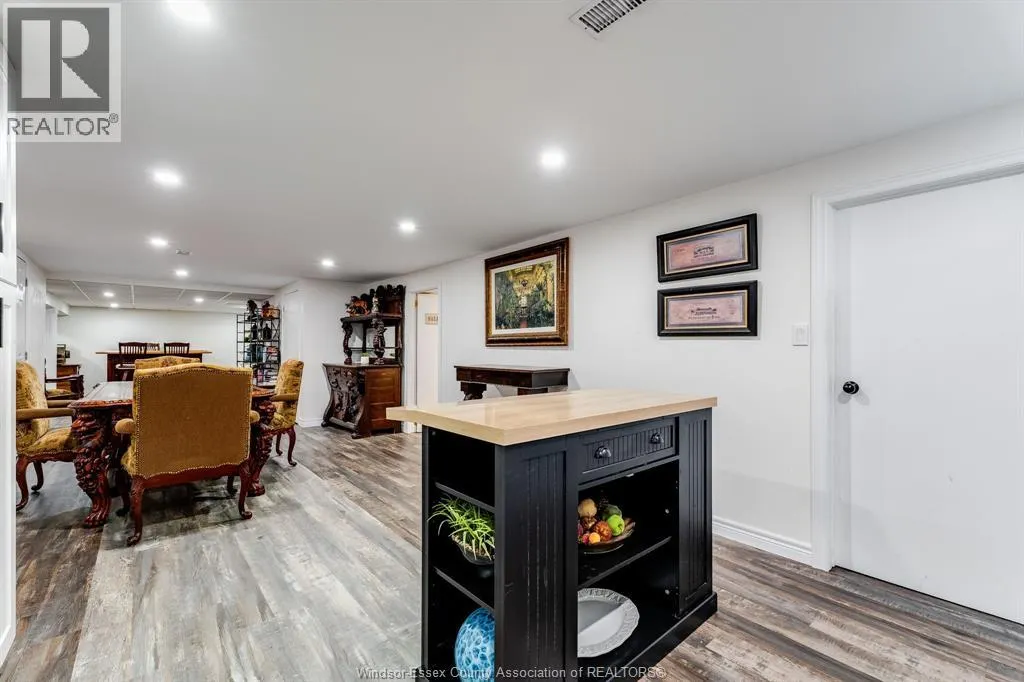 3 Fischer CRESCENT