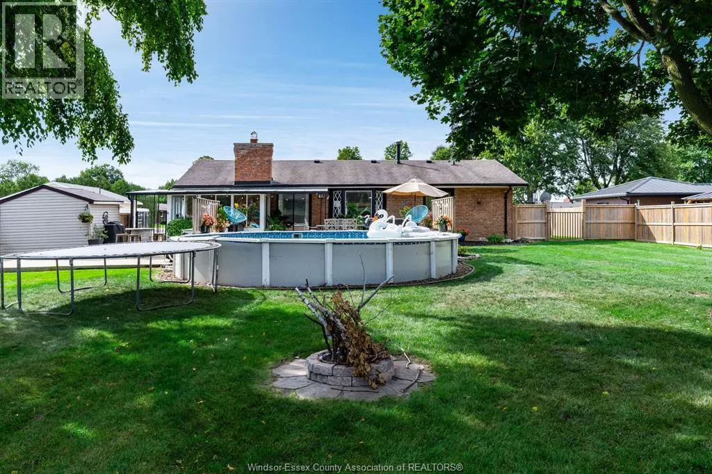 3 Fischer CRESCENT