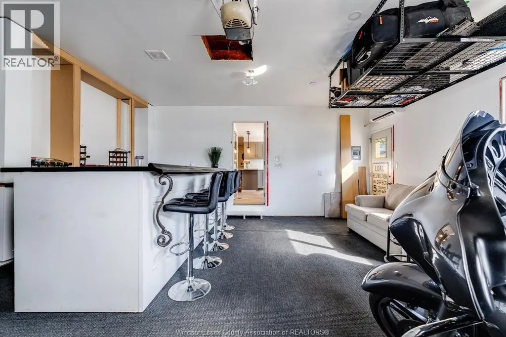 3 Fischer CRESCENT