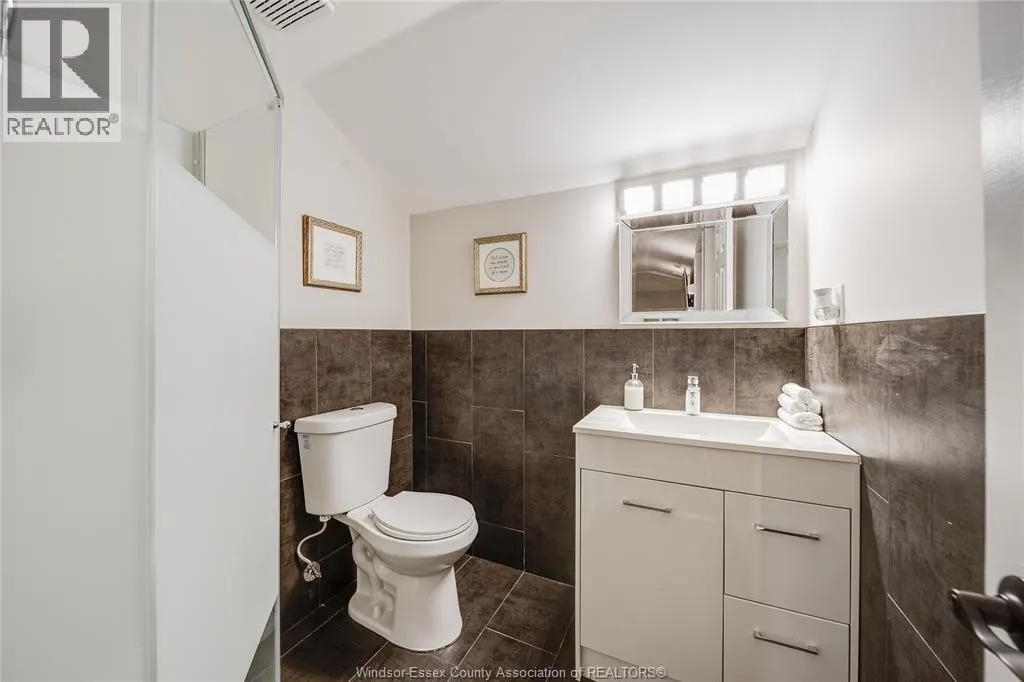 110 MARINE DRIVE Unit# 3