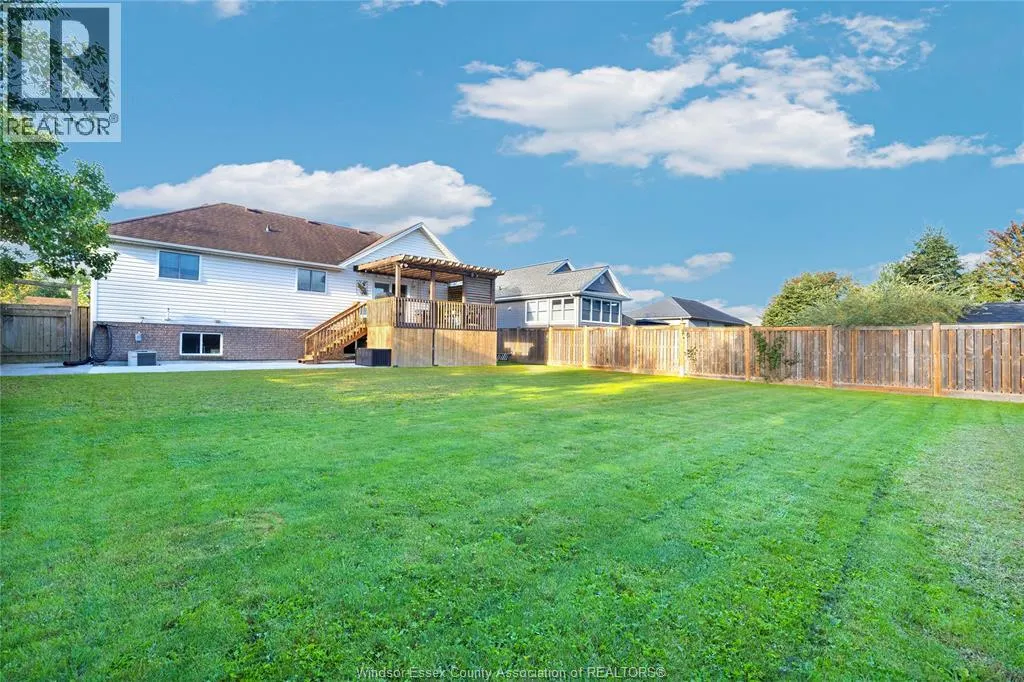 237 WOODVIEW DRIVE