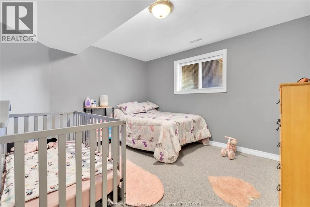 237 WOODVIEW DRIVE