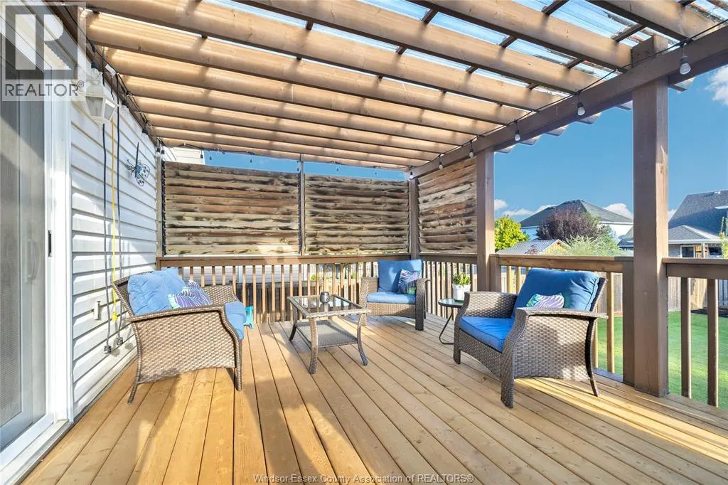 237 WOODVIEW DRIVE