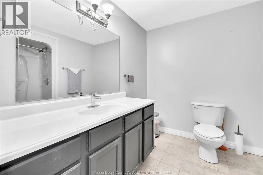 237 WOODVIEW DRIVE