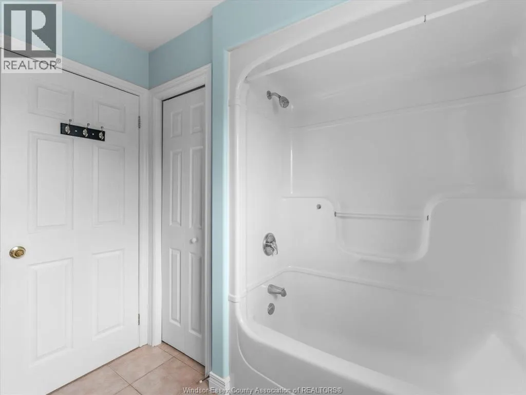294 Erieview DRIVE