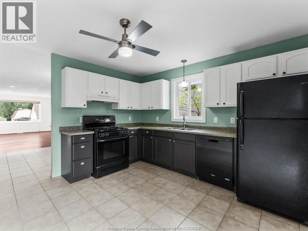 294 Erieview DRIVE